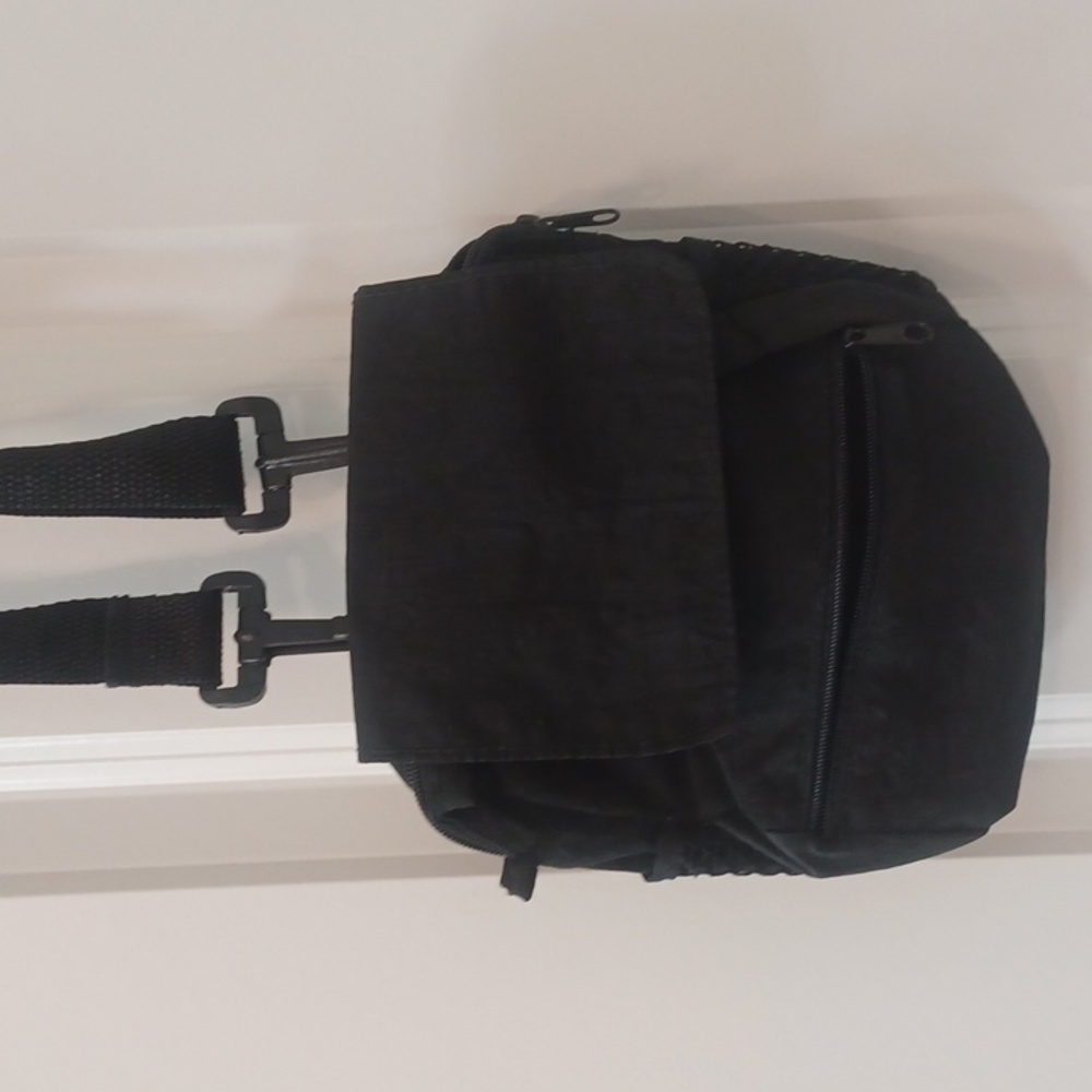 SMALL BLACK BAG